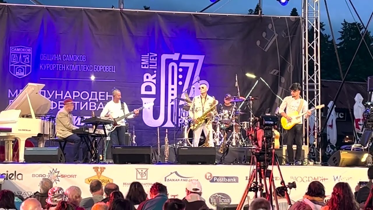 Mike Sax & X Key – Live Band